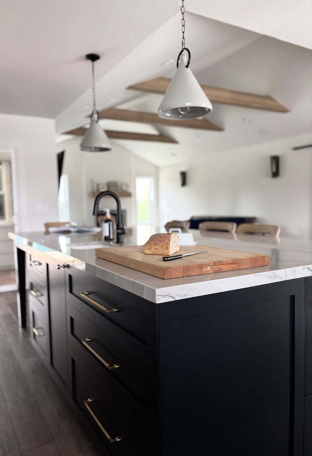 Sierra Oaks transitional remodel by Designed Curated